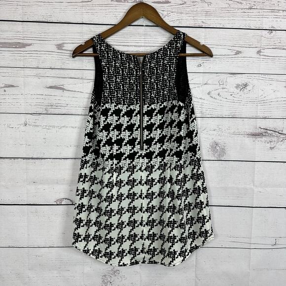 CAbi 3090 Tank Womens Small Black White Broken Check Layered Zip Chiffon Office - Picture 4 of 13
